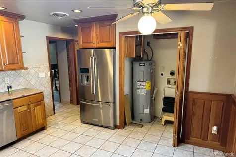 1422 I Street Salida CO 81201
