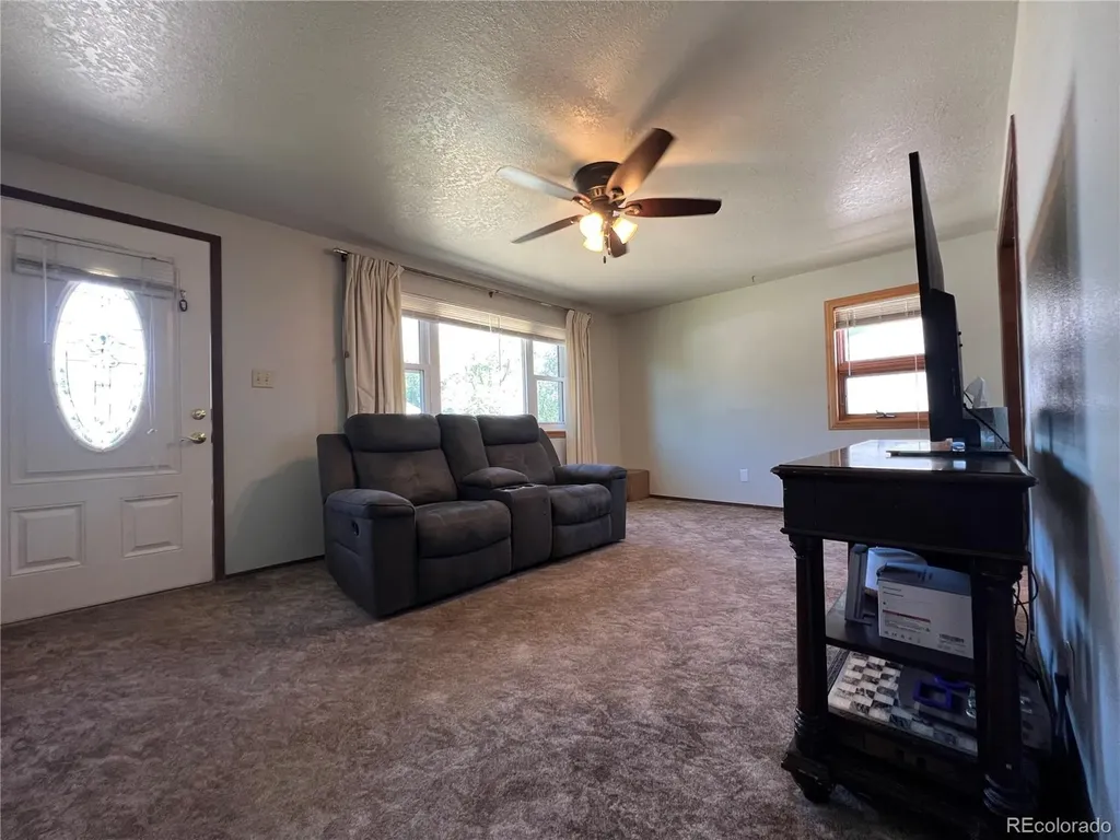 838 O Avenue Limon CO 80828