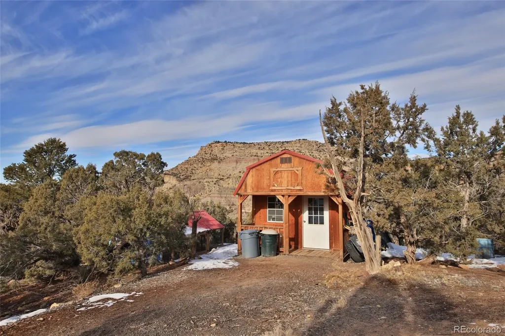 15086 45 1/2 Road De Beque CO 81643