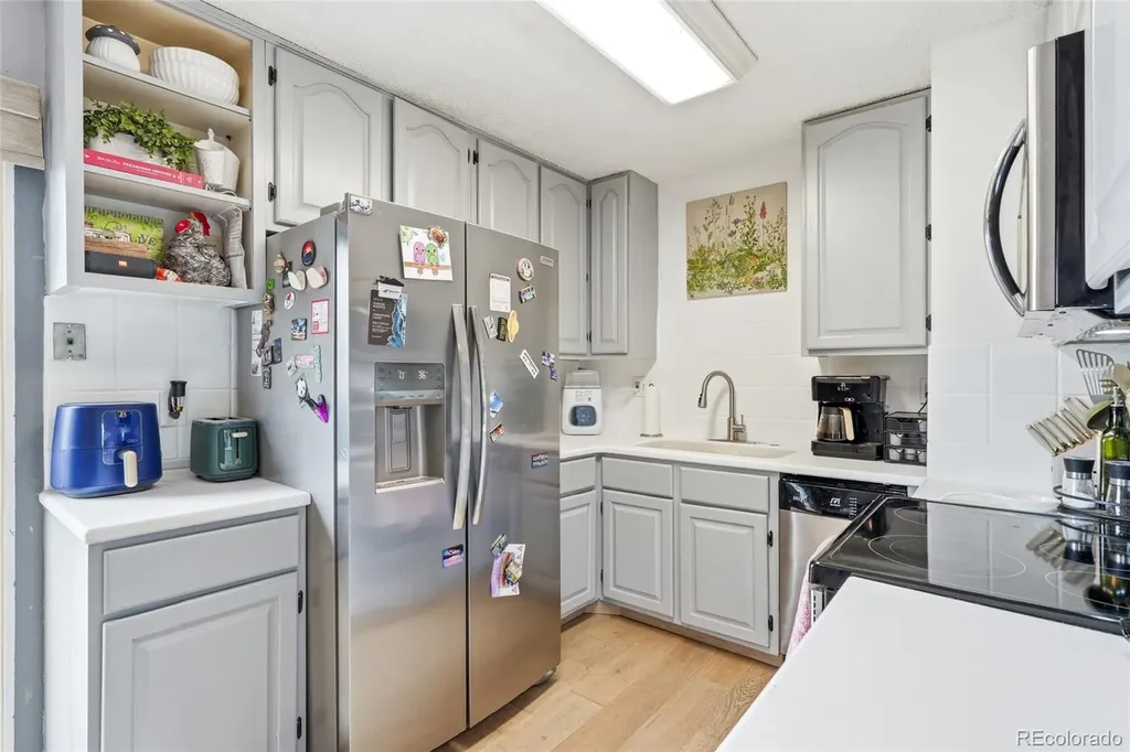 118 S 6th Street La Salle CO 80645