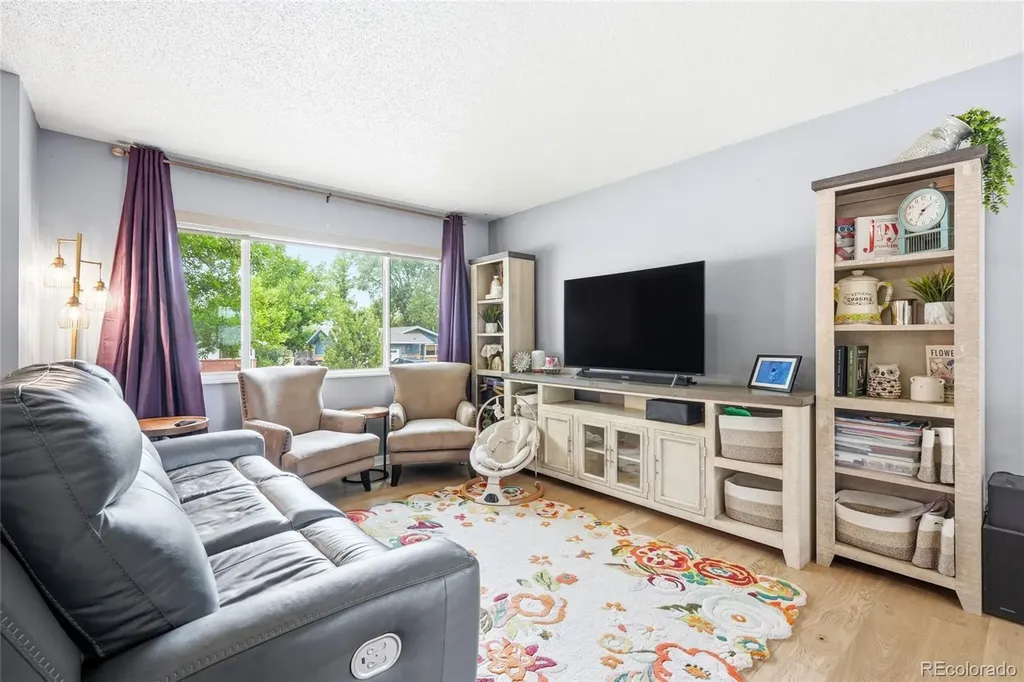 118 S 6th Street La Salle CO 80645