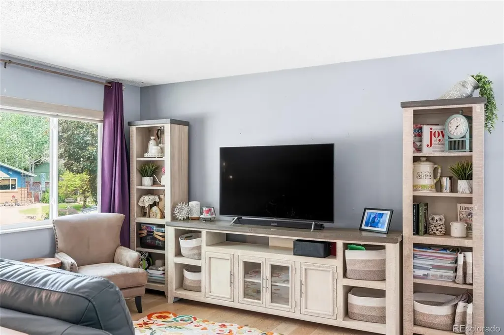118 S 6th Street La Salle CO 80645