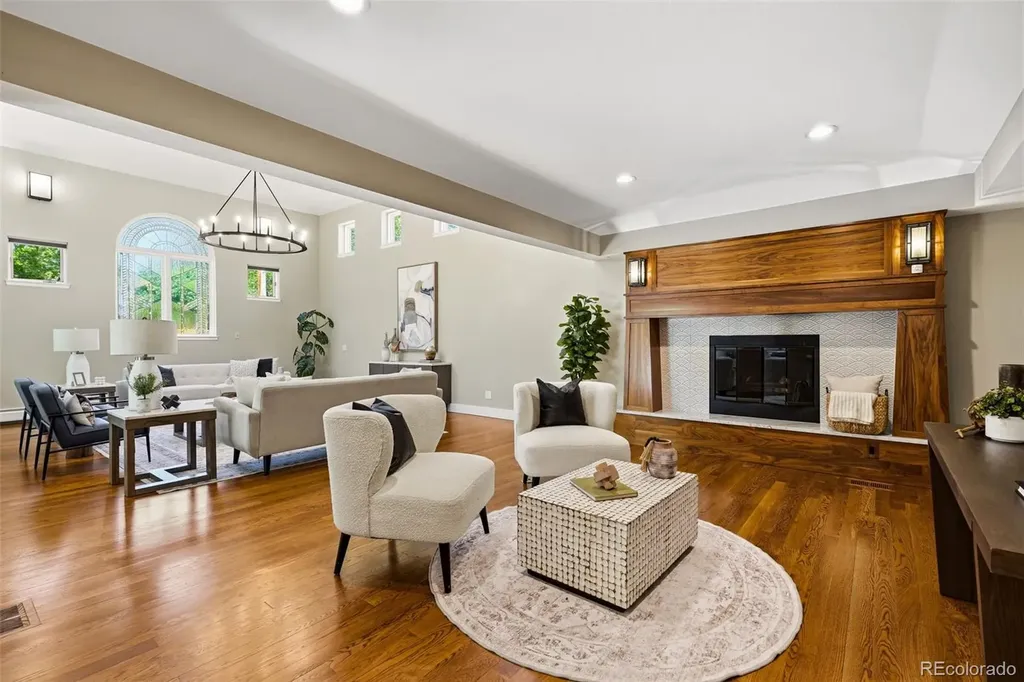 137 Dahlia Street Denver CO 80220