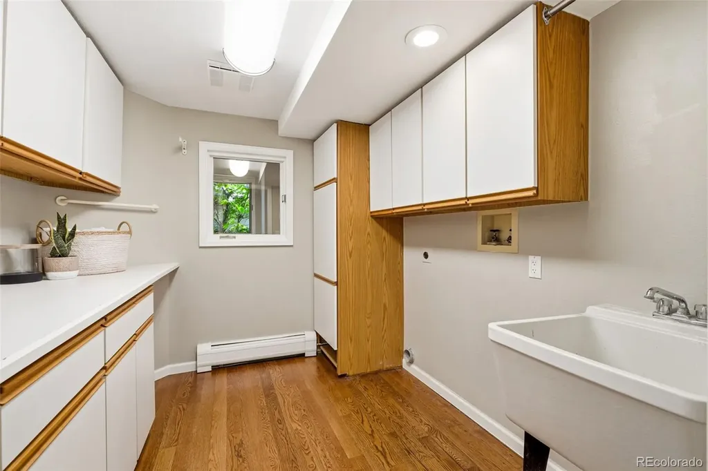 137 Dahlia Street Denver CO 80220