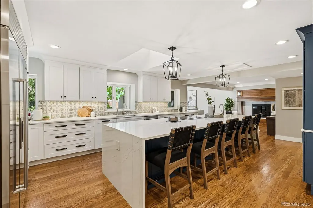 137 Dahlia Street Denver CO 80220