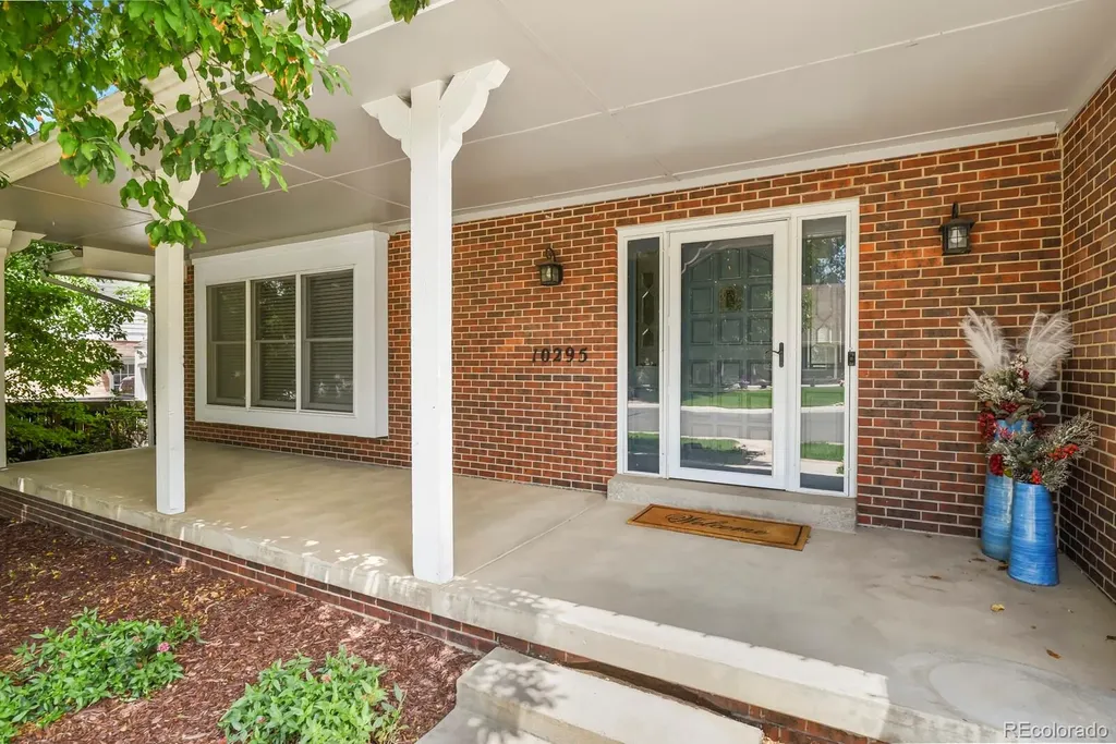 10295 E Aberdeen Avenue Englewood CO 80111