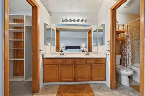 17302 Lindon Drive Parker CO 80134