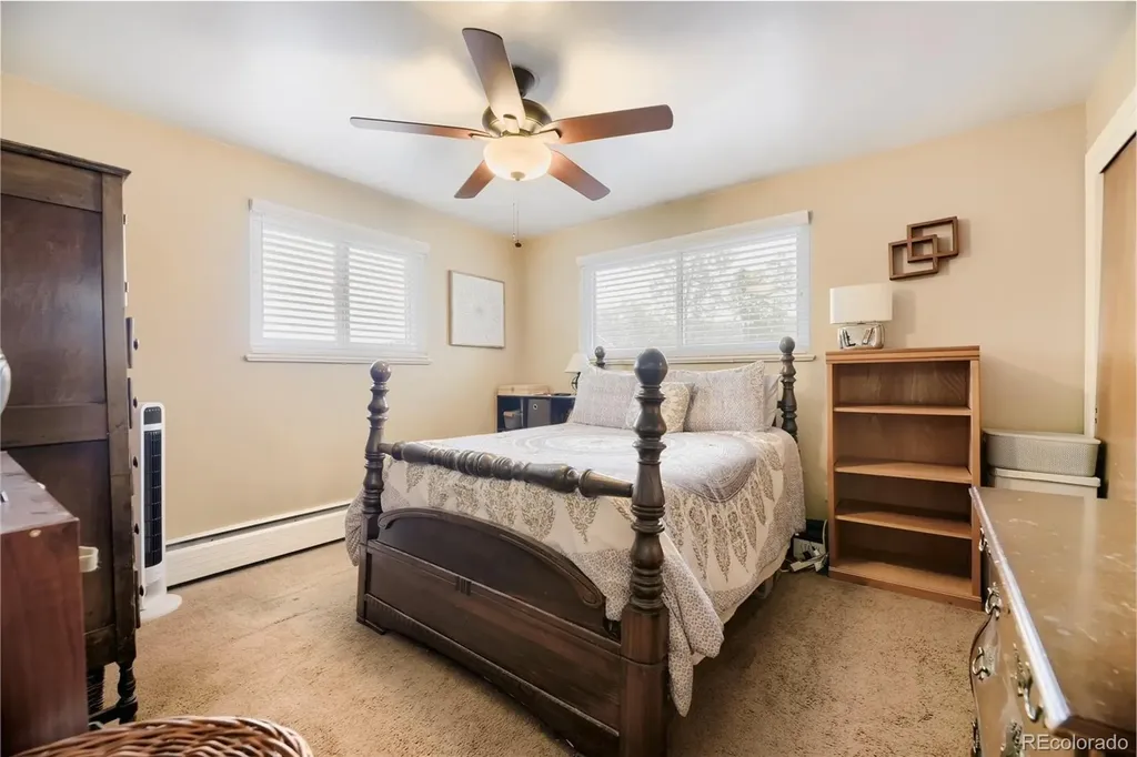 2529 W Mosier Place Denver CO 80219