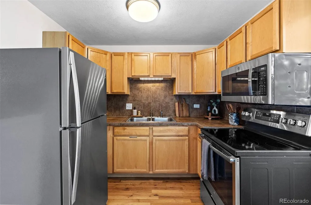 21 N Washington Street Denver CO 80203