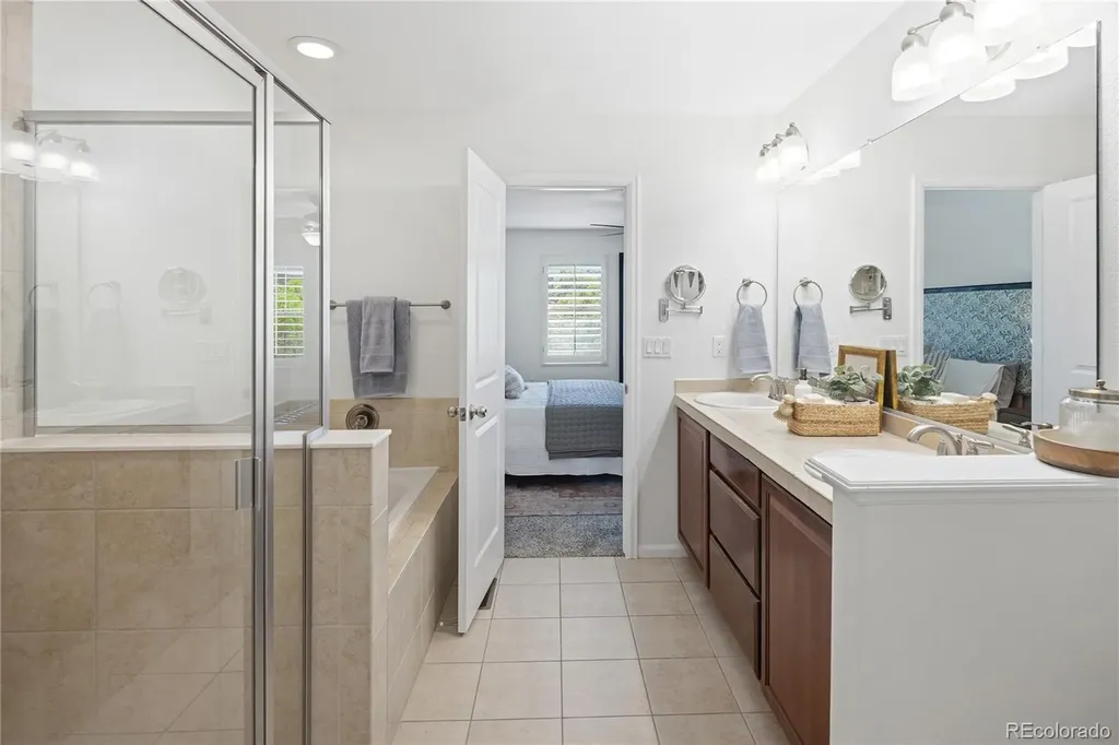 10218 Ridgegate Circle Lone Tree CO 80124