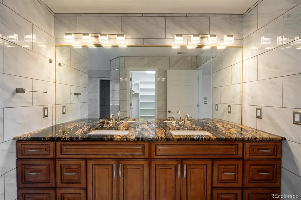 4745 S Helena Way Aurora CO 80015