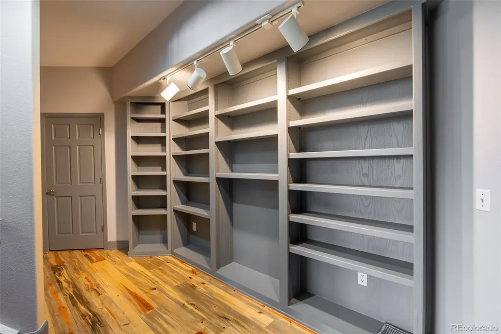 4745 S Helena Way Aurora CO 80015