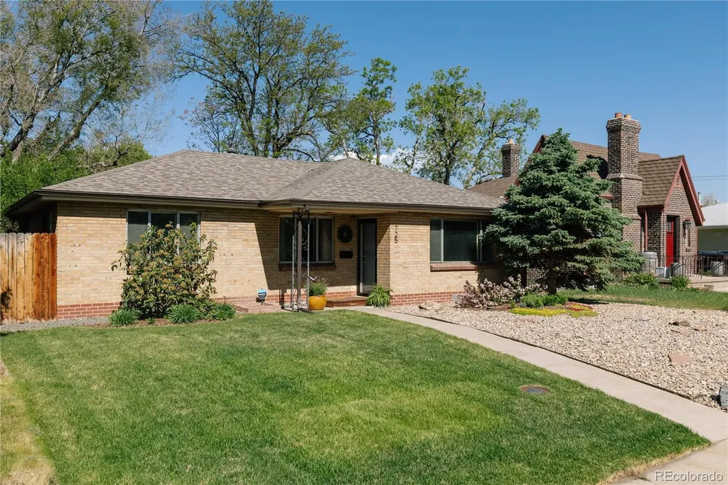 725 S Alcott Street Denver CO 80219