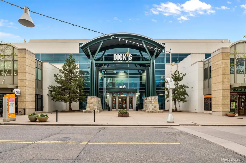 725 S Alcott Street Denver CO 80219