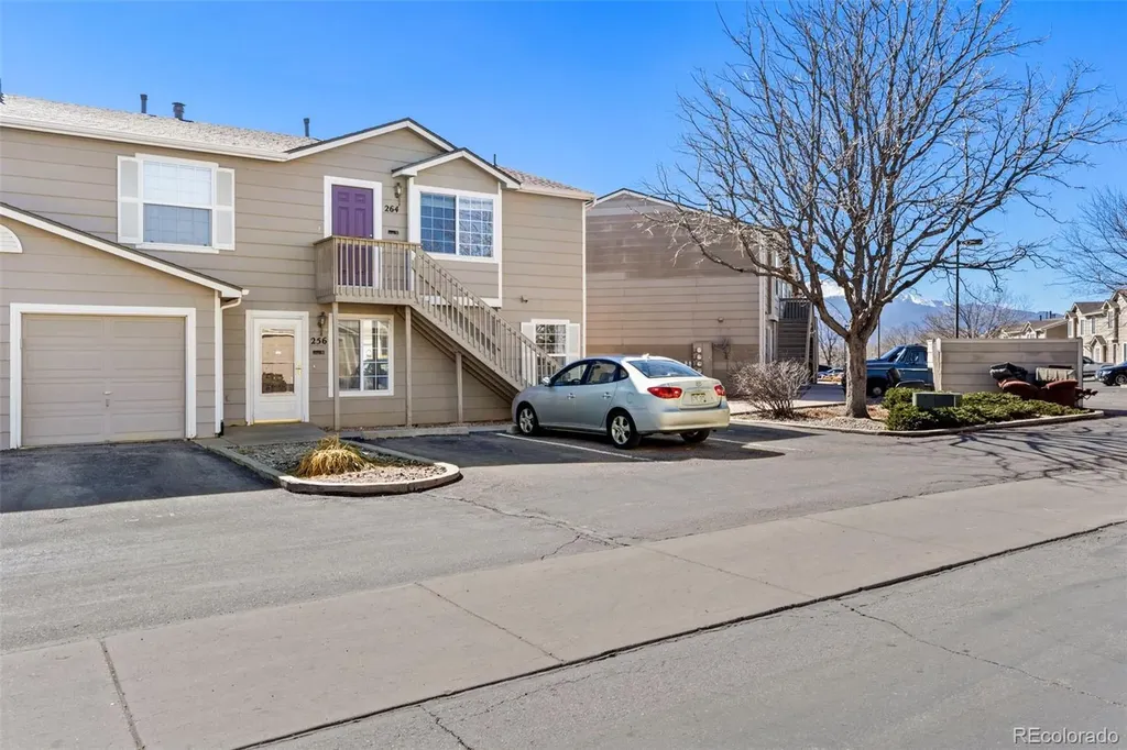 256 Ellers Grove Colorado Springs CO 80916