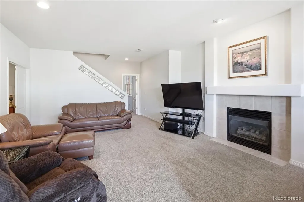 9827 Greensview Circle Lone Tree CO 80124