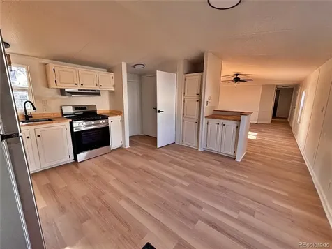 1095 Western Drive Colorado Springs CO 80915