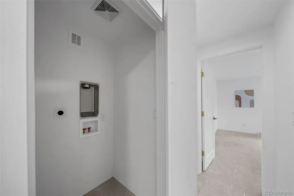 4992 S Xenia Street Denver CO 80237