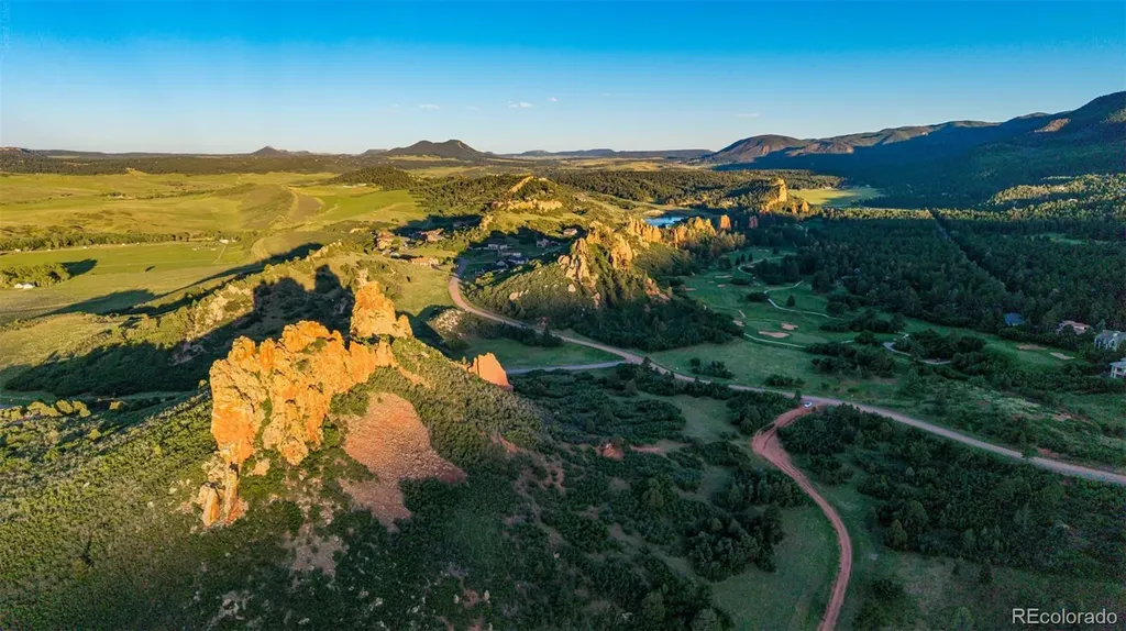 5814 Country Club Drive Larkspur CO 80118