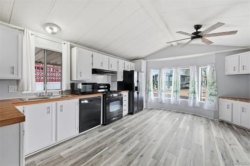 205 N Murray Boulevard Colorado Springs CO 80916