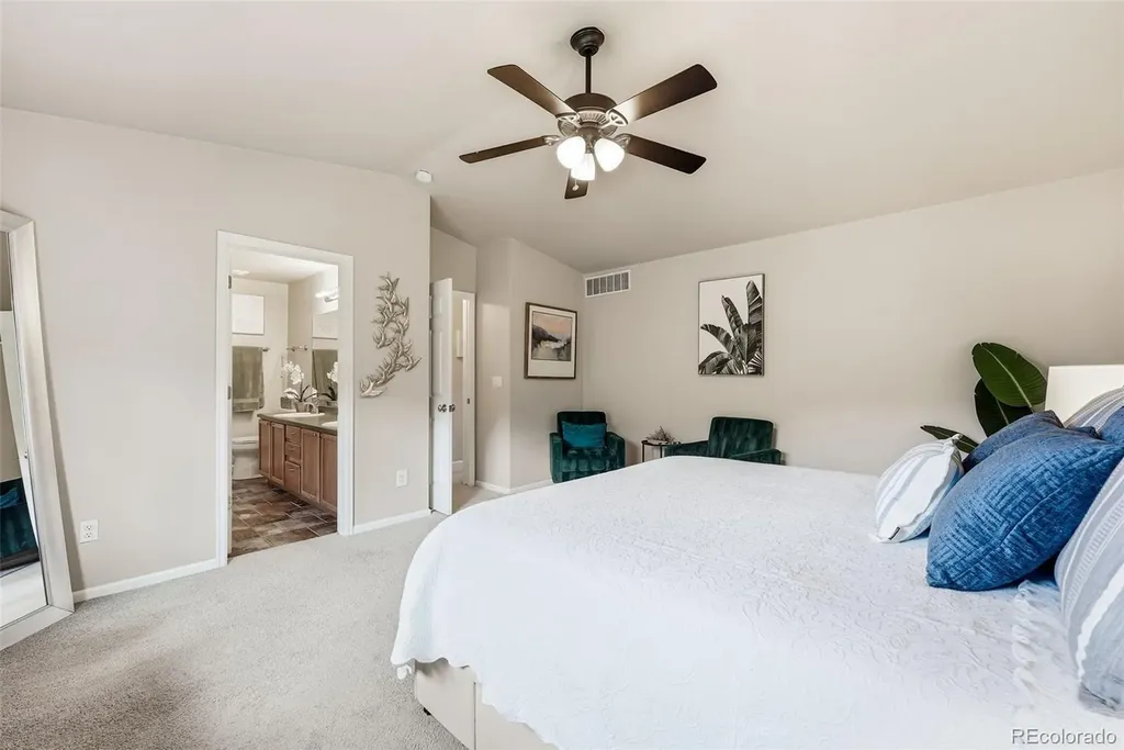 7277 Pine Hills Way Littleton CO 80125