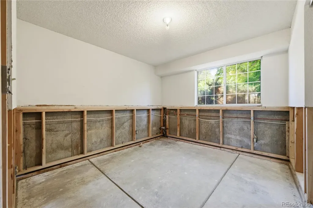 12613 Julian Street Broomfield CO 80020
