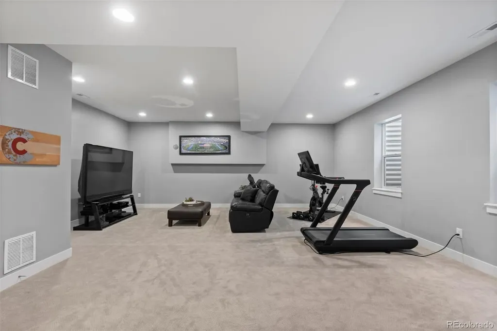 3121 W 26th Avenue Denver CO 80211
