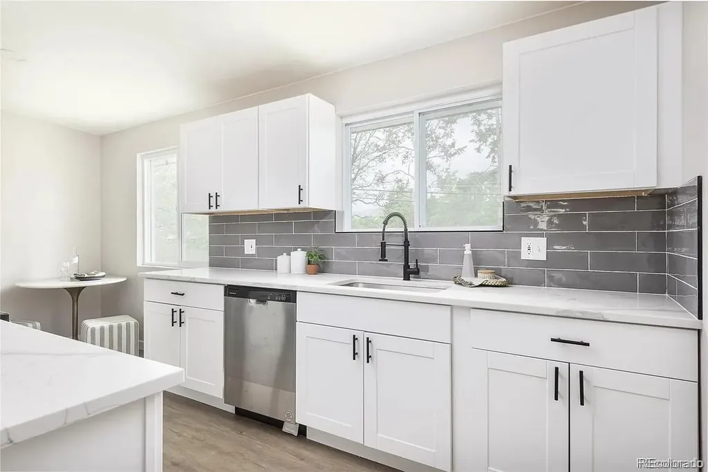 691 S Simms Street Lakewood CO 80228