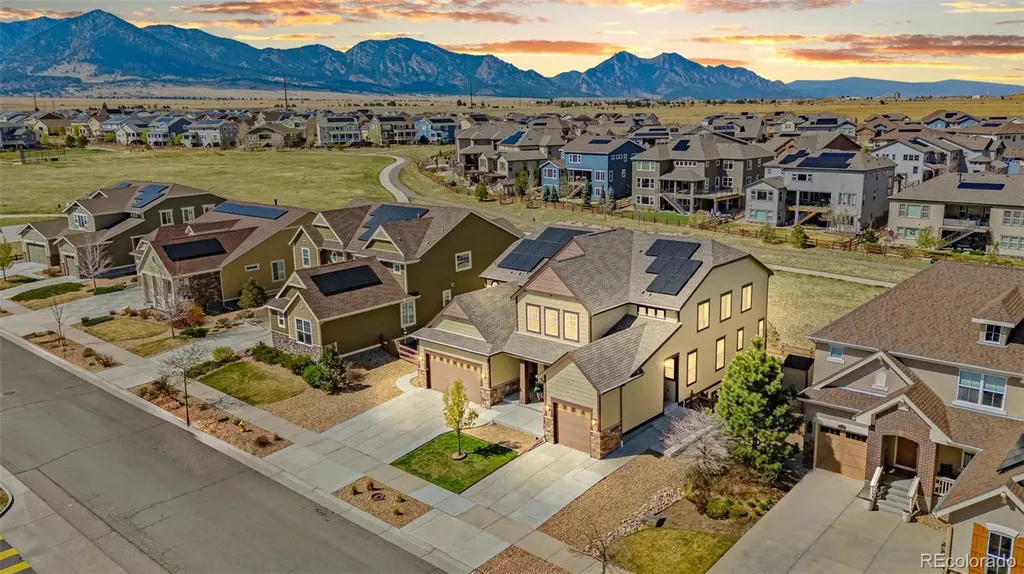 19615 W 94th Avenue Arvada CO 80007