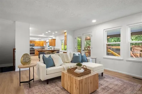 3085 E Hinsdale Avenue Centennial CO 80122