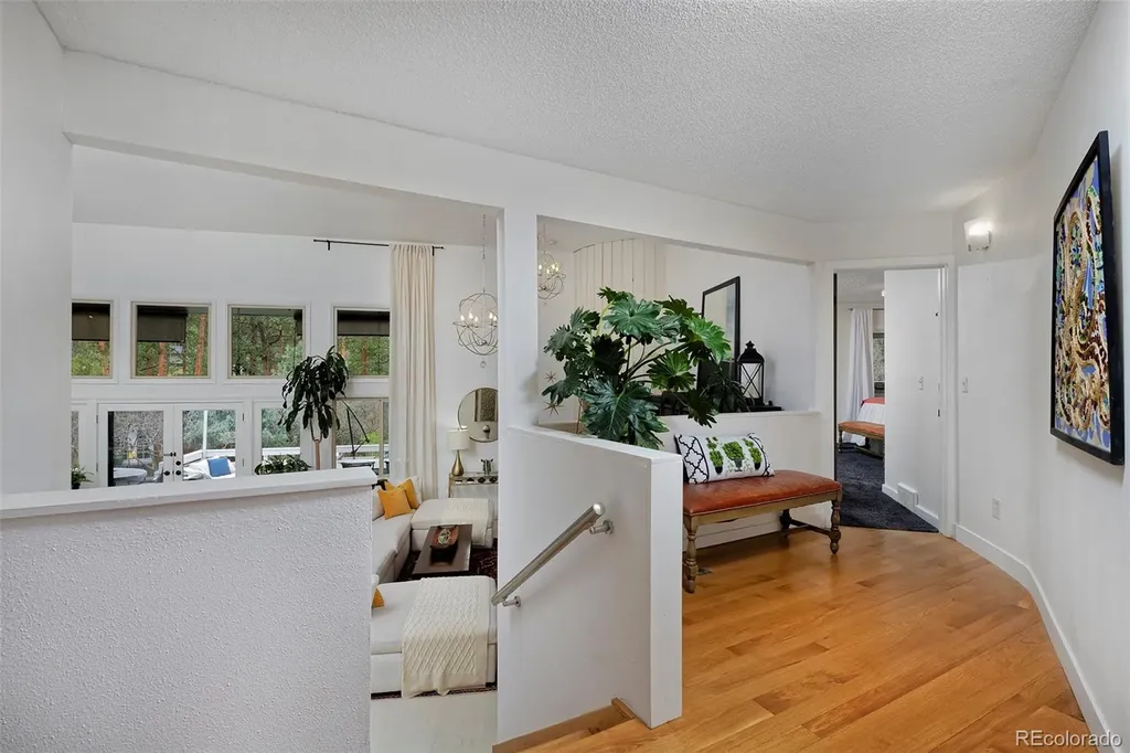 4693 Cheyenne Drive Larkspur CO 80118