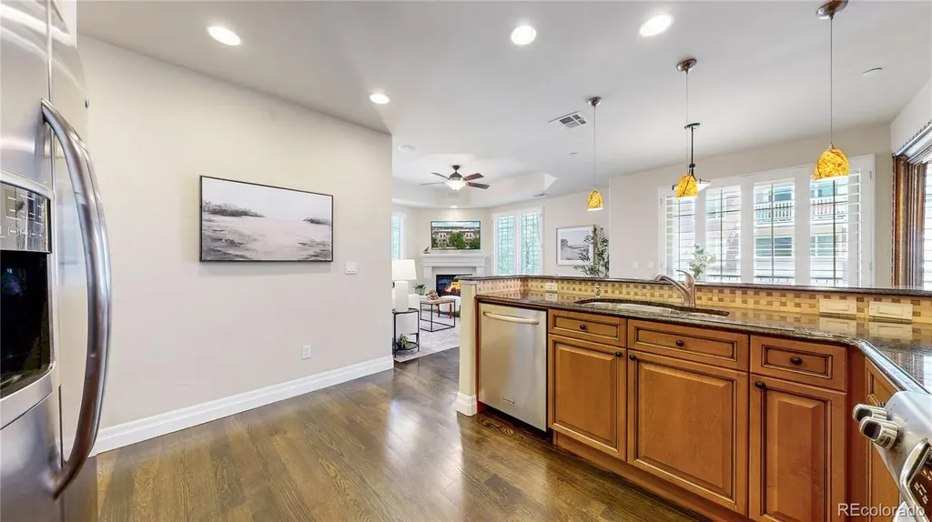 150 S Madison Street Denver CO 80209