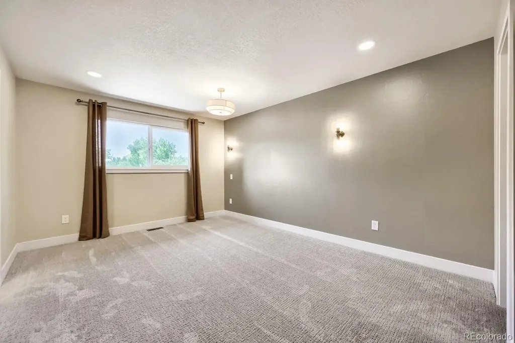 285 Vulcan Street Louisville CO 80027