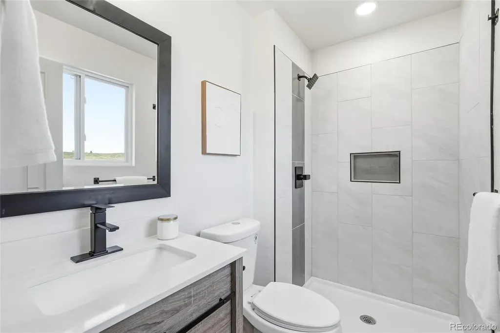 18030 E Oxford Drive Aurora CO 80013