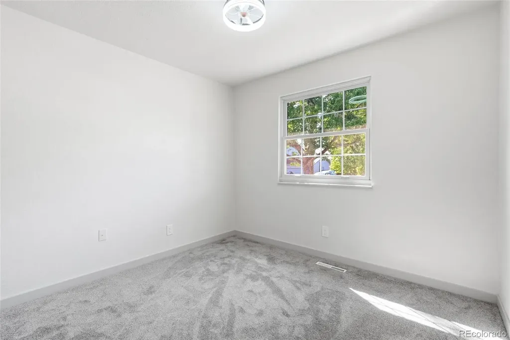18030 E Oxford Drive Aurora CO 80013