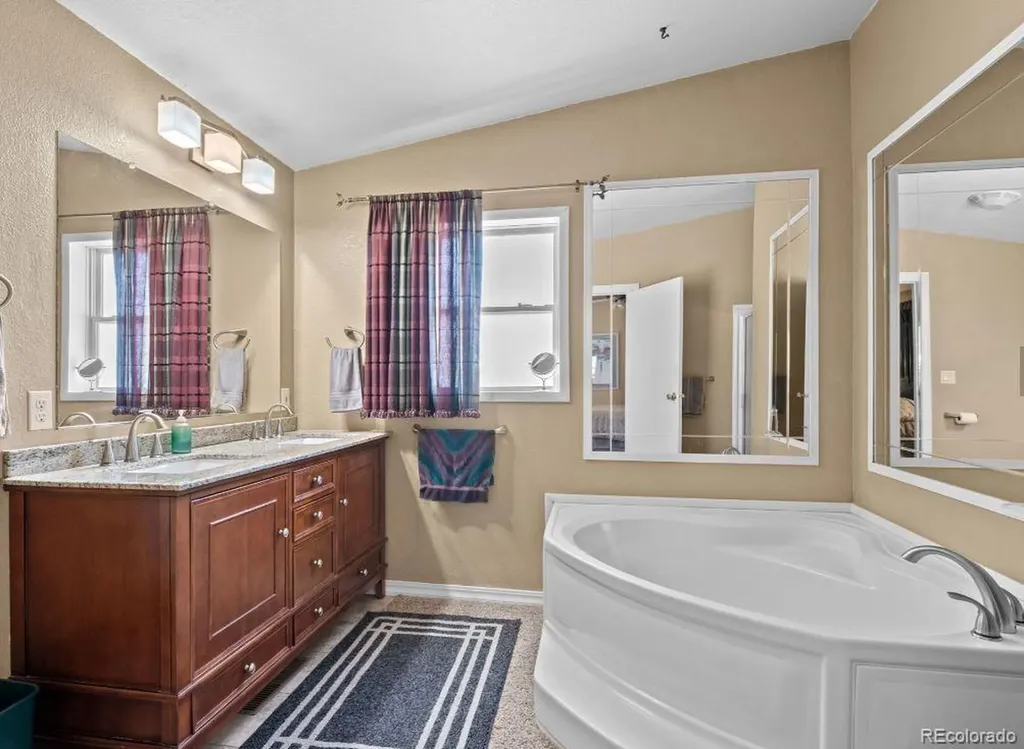 33626 Lutes Road Pine CO 80470