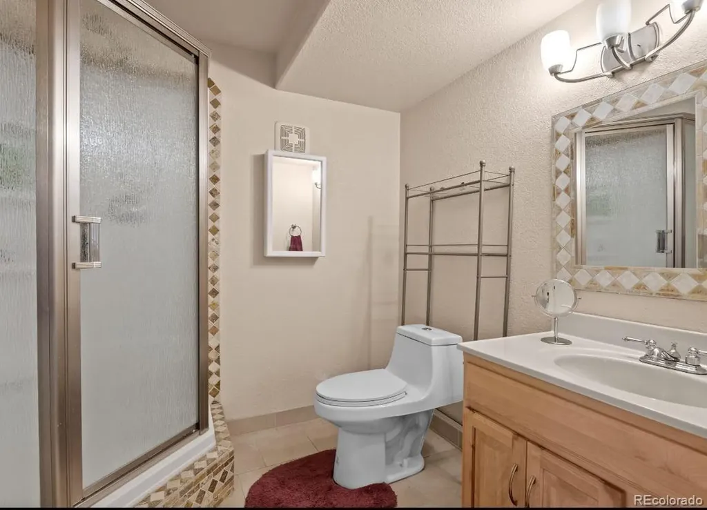 33626 Lutes Road Pine CO 80470