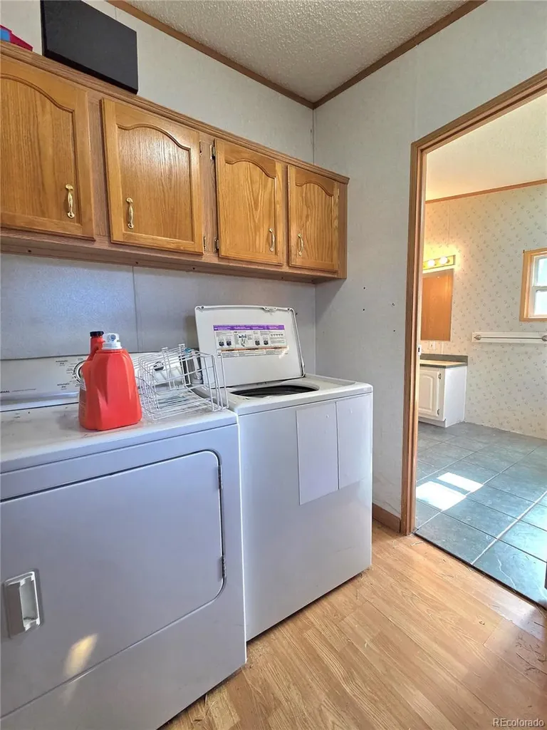 251 Marble Circle Golden CO 80401
