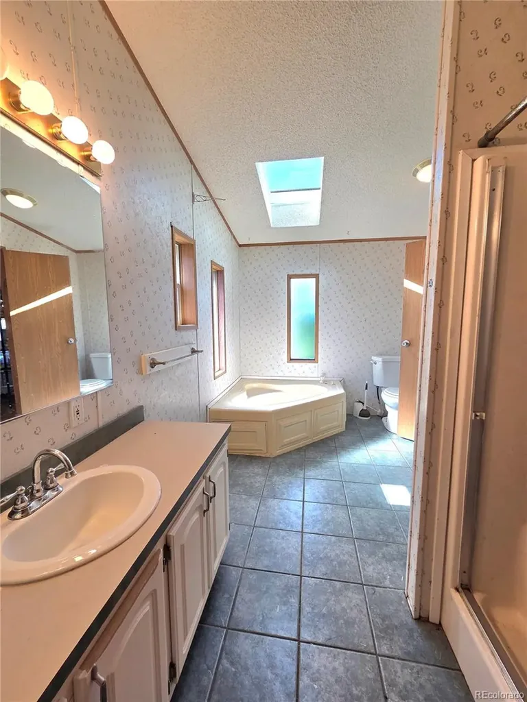 251 Marble Circle Golden CO 80401