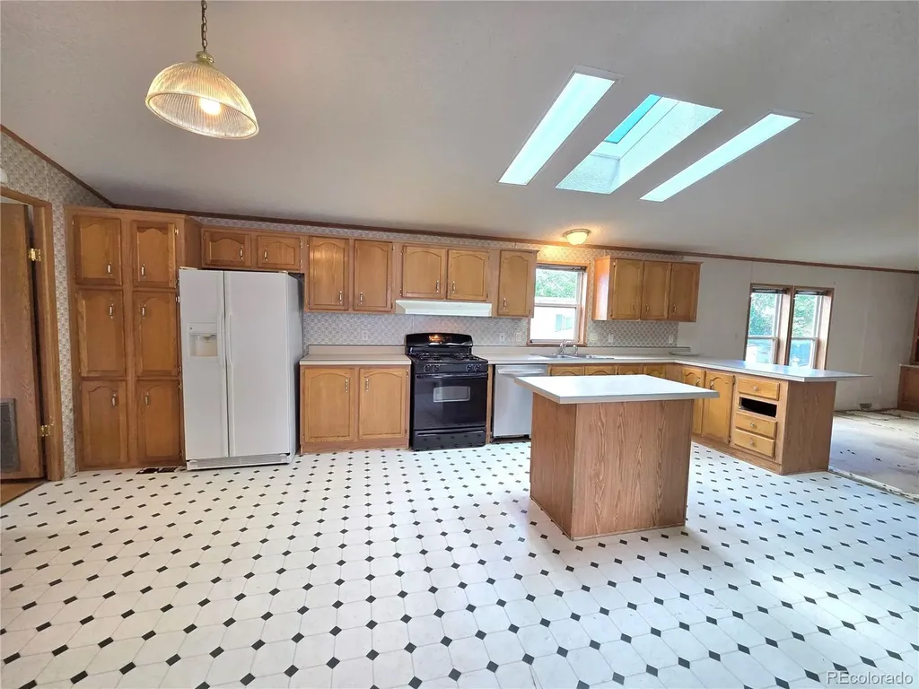 251 Marble Circle Golden CO 80401