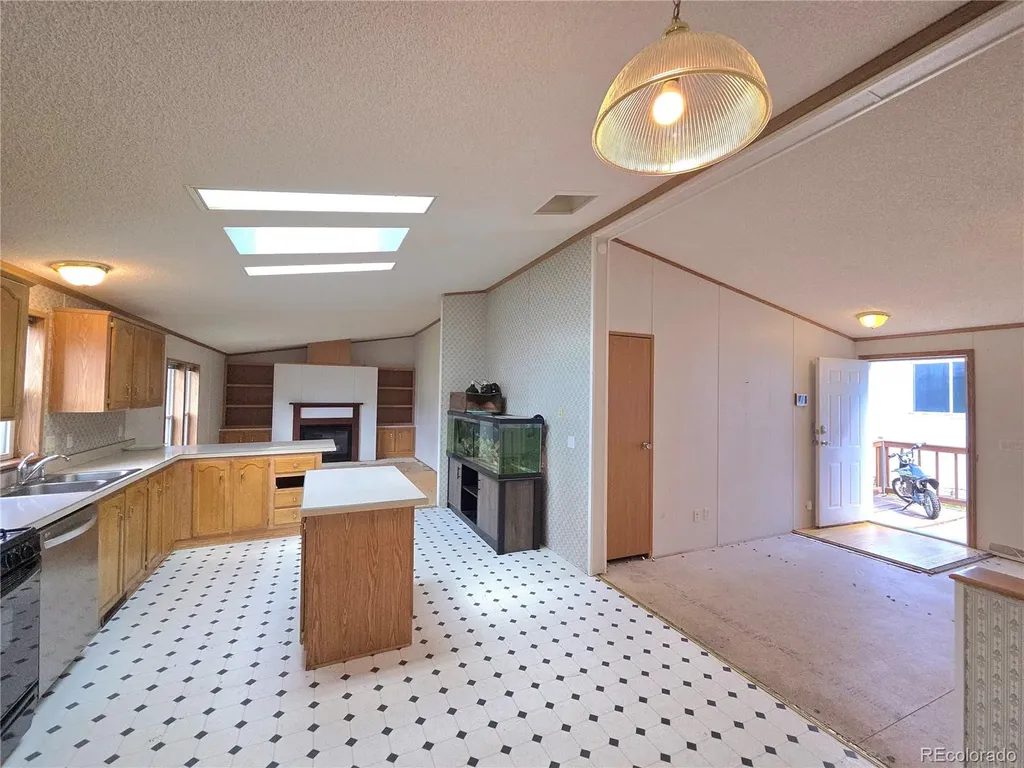 251 Marble Circle Golden CO 80401