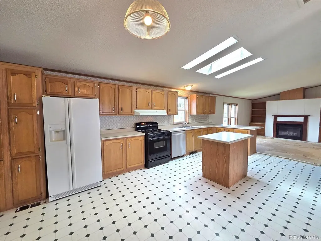 251 Marble Circle Golden CO 80401