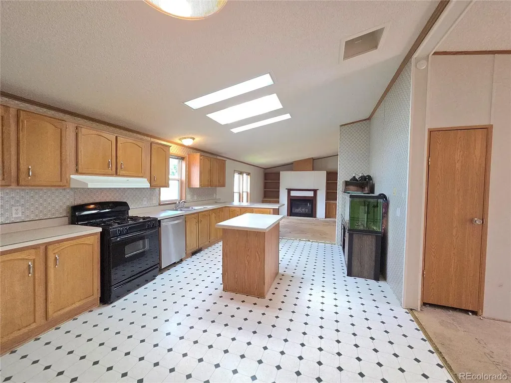 251 Marble Circle Golden CO 80401