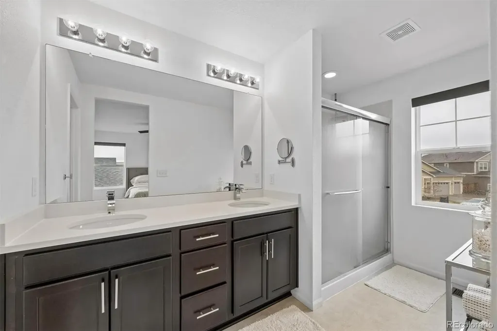 965 N Waterloo Court Aurora CO 80018