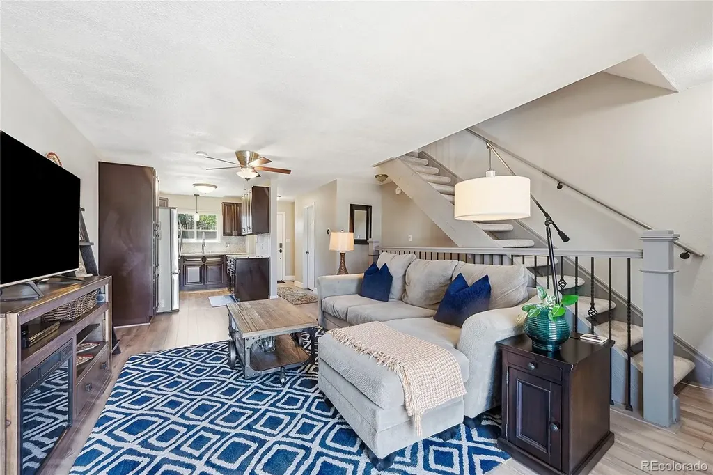 6916 S Broadway Littleton CO 80122
