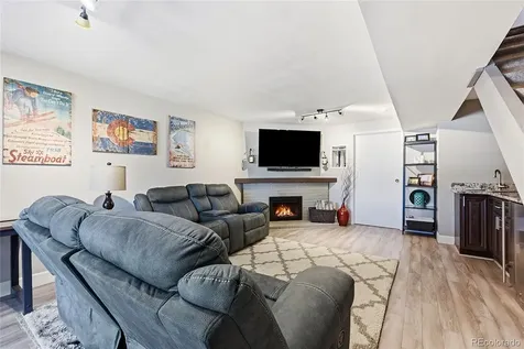6916 S Broadway Littleton CO 80122