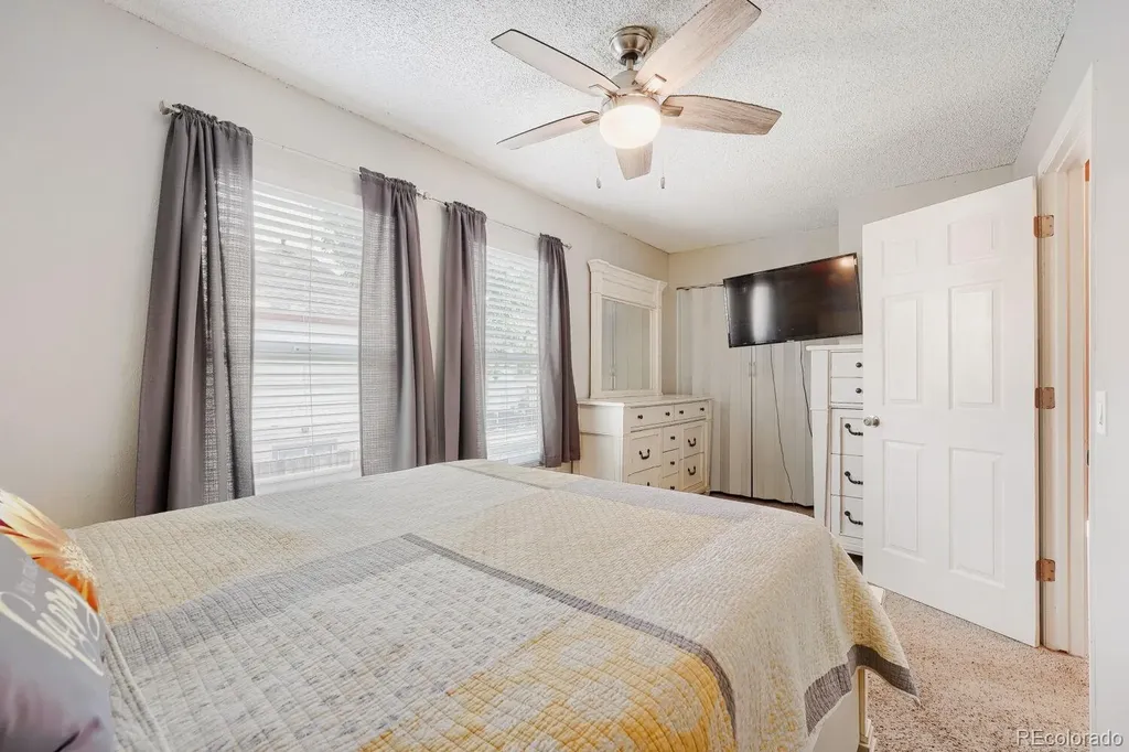 19073 E 16th Avenue Aurora CO 80011