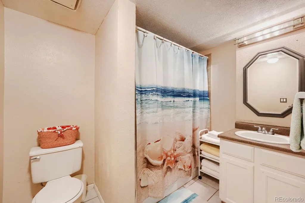 19073 E 16th Avenue Aurora CO 80011