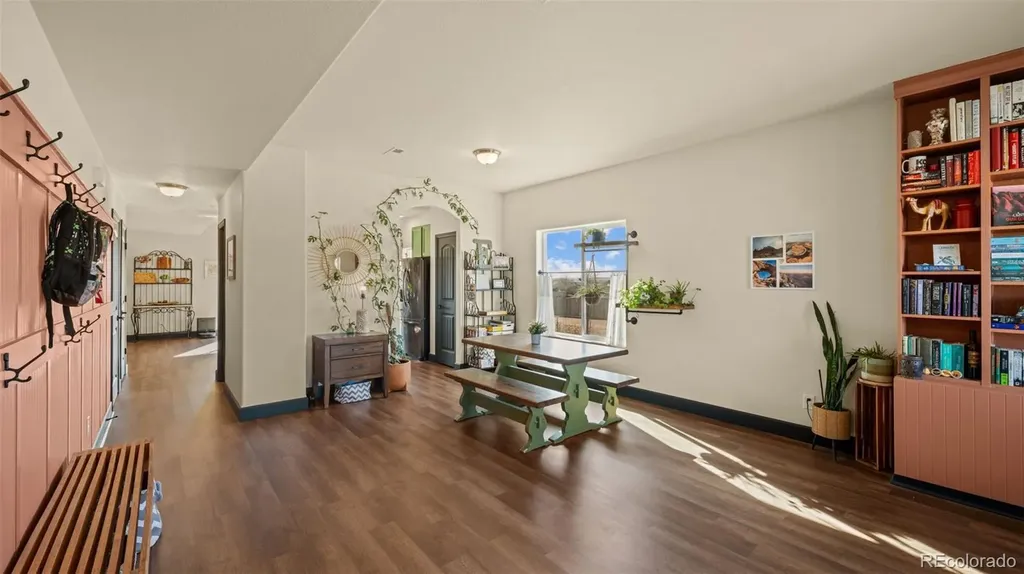 1072 S Avenida Del Oro Pueblo CO 81007