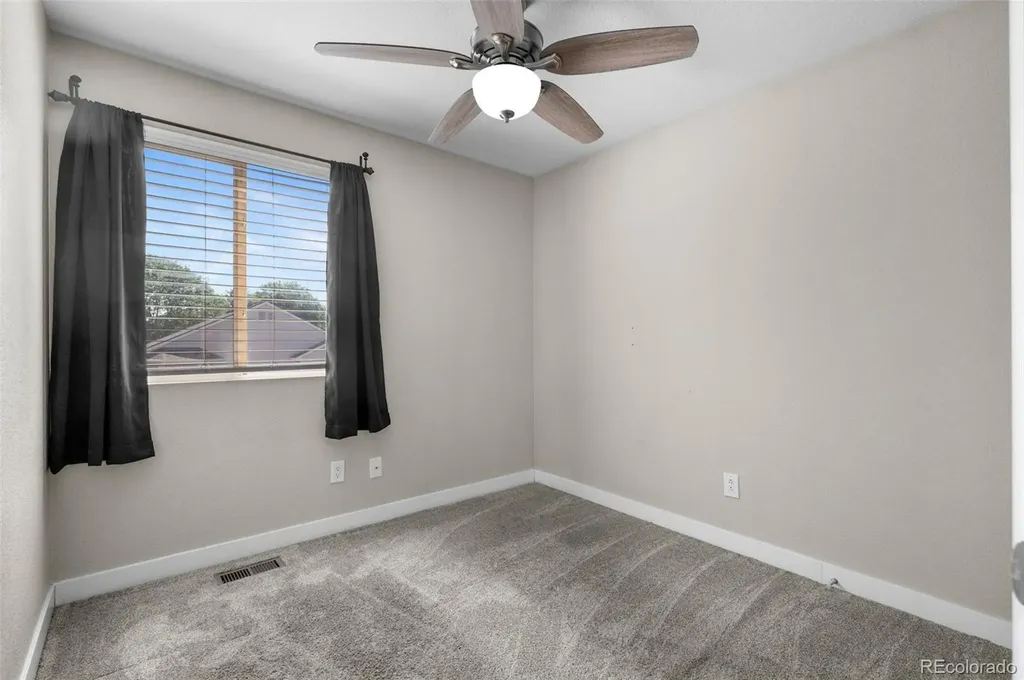 11656 Oakland Drive Commerce City CO 80640